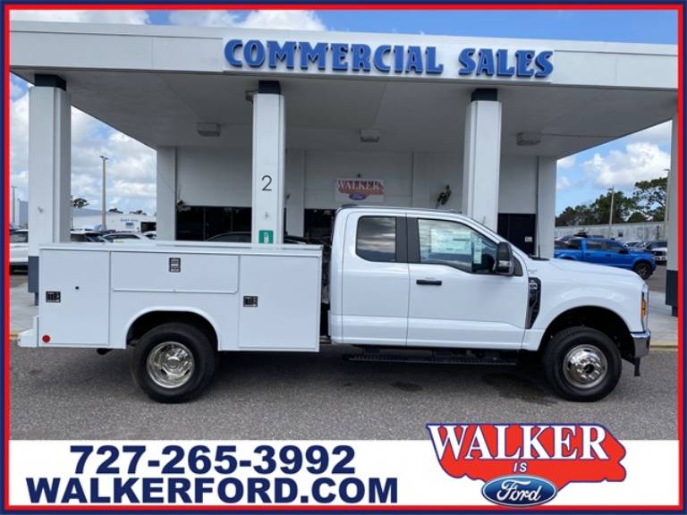 2025 Ford Super Duty F-350 DRW XL