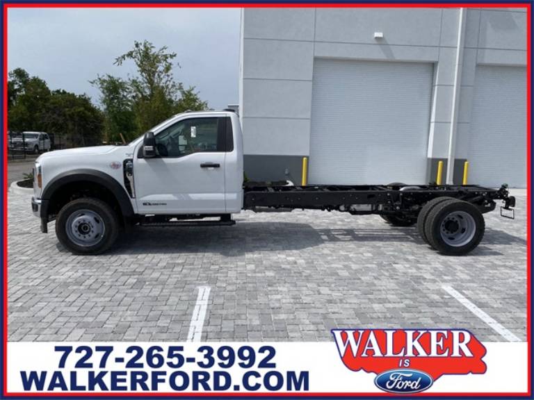 2025 Ford Super Duty F-550 DRW XL