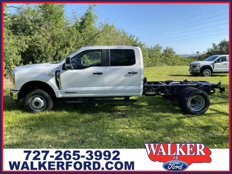 2025 Ford Super Duty F-350 DRW XL