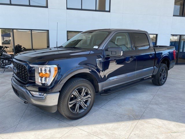 2023 Ford F-150 XLT photo 2