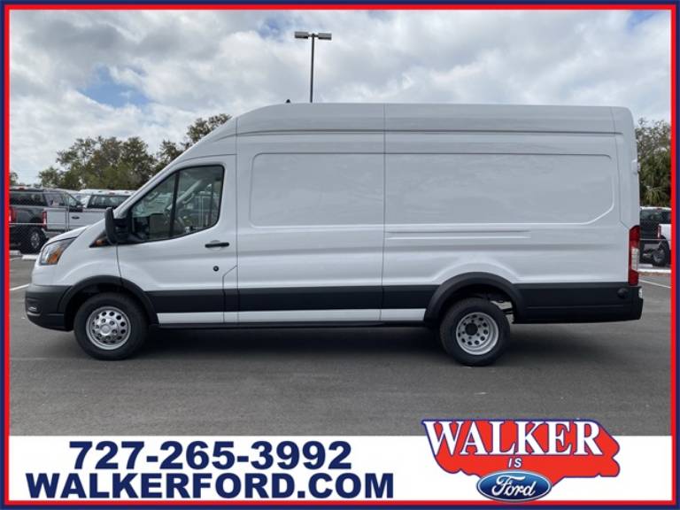 2025 Ford Transit Cargo Van Base