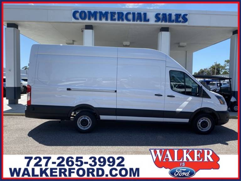 2025 Ford Transit Cargo Van Base
