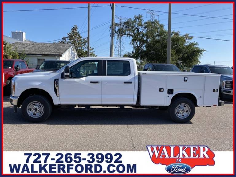 2025 Ford Super Duty F-350 SRW XL