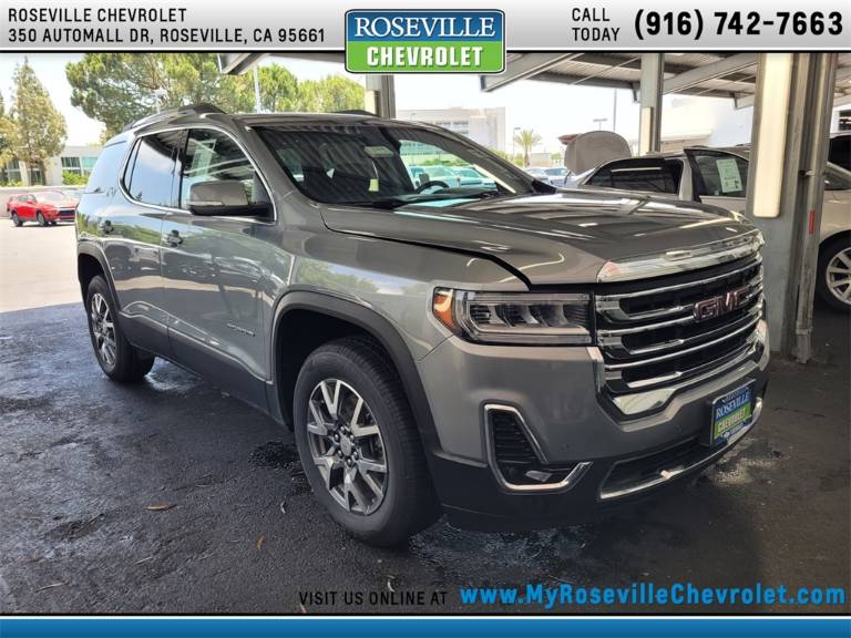 2023 GMC Acadia SLT