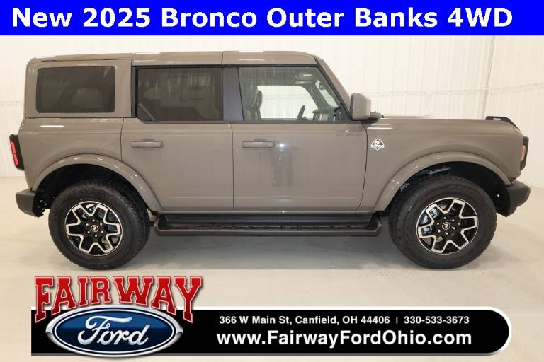 2025 Ford Bronco Outer Banks