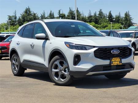 2025 Ford Escape Hybrid ST-Line Select