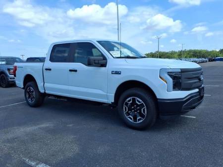 2024 Ford F-150 Lightning PRO