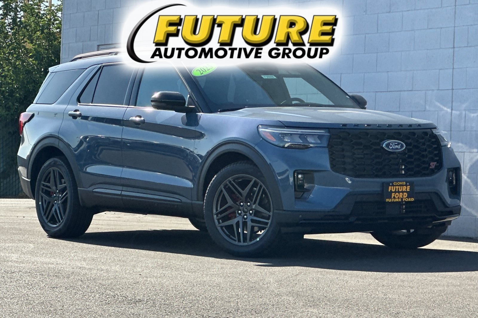 2025 Ford Explorer ST