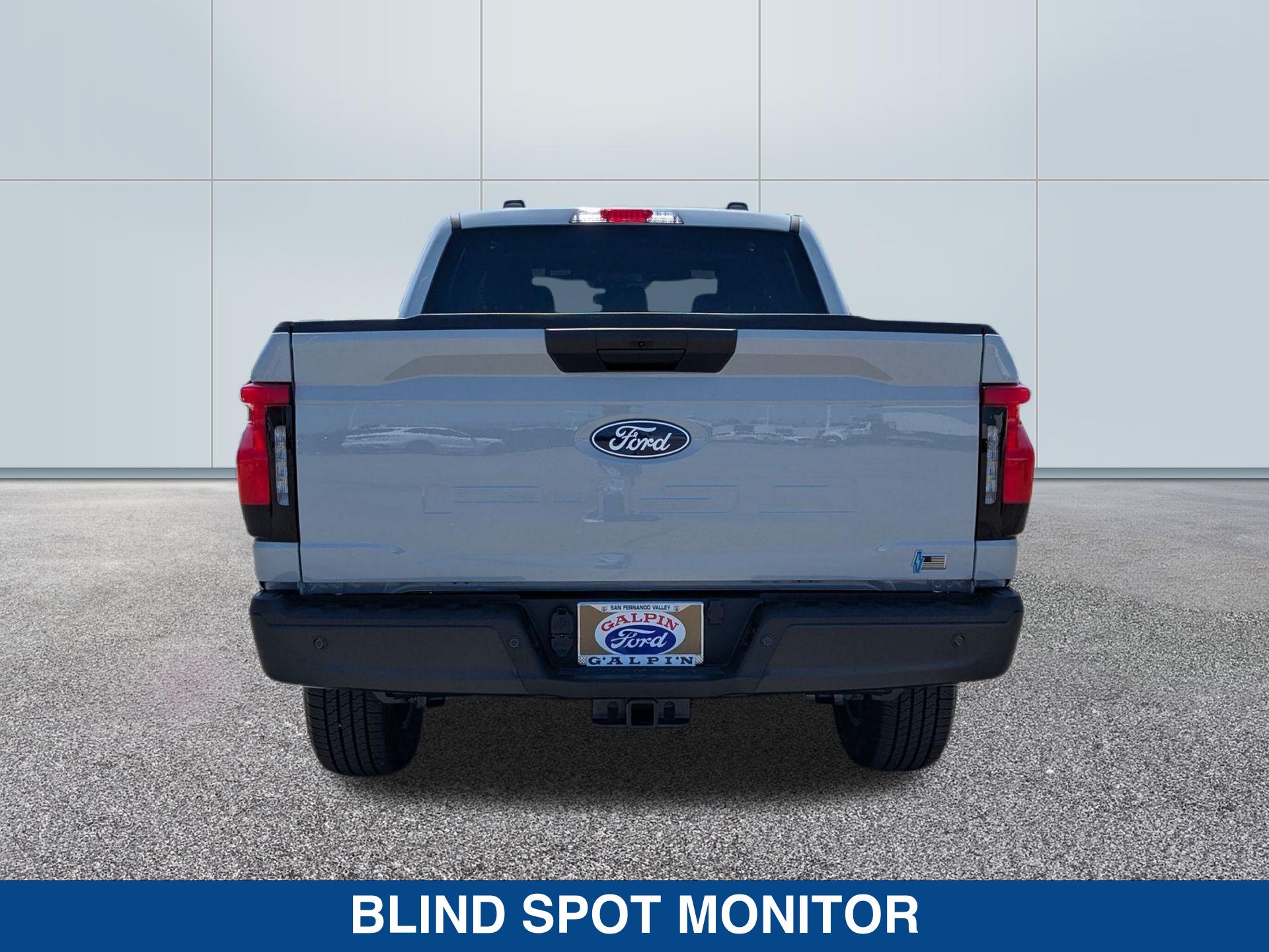 2024 Ford F-150 Lightning photo 7