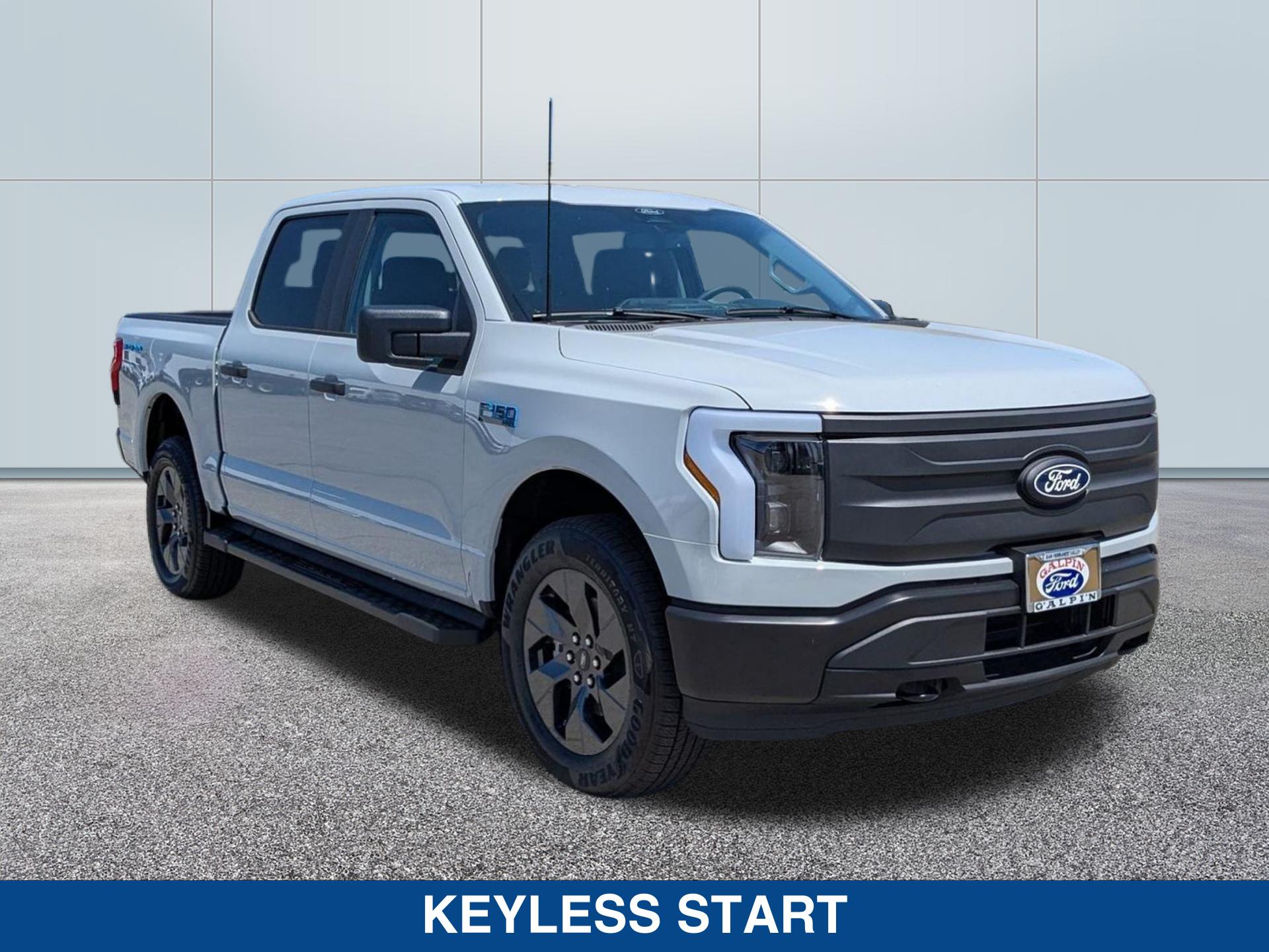 2024 Ford F-150 Lightning photo 10