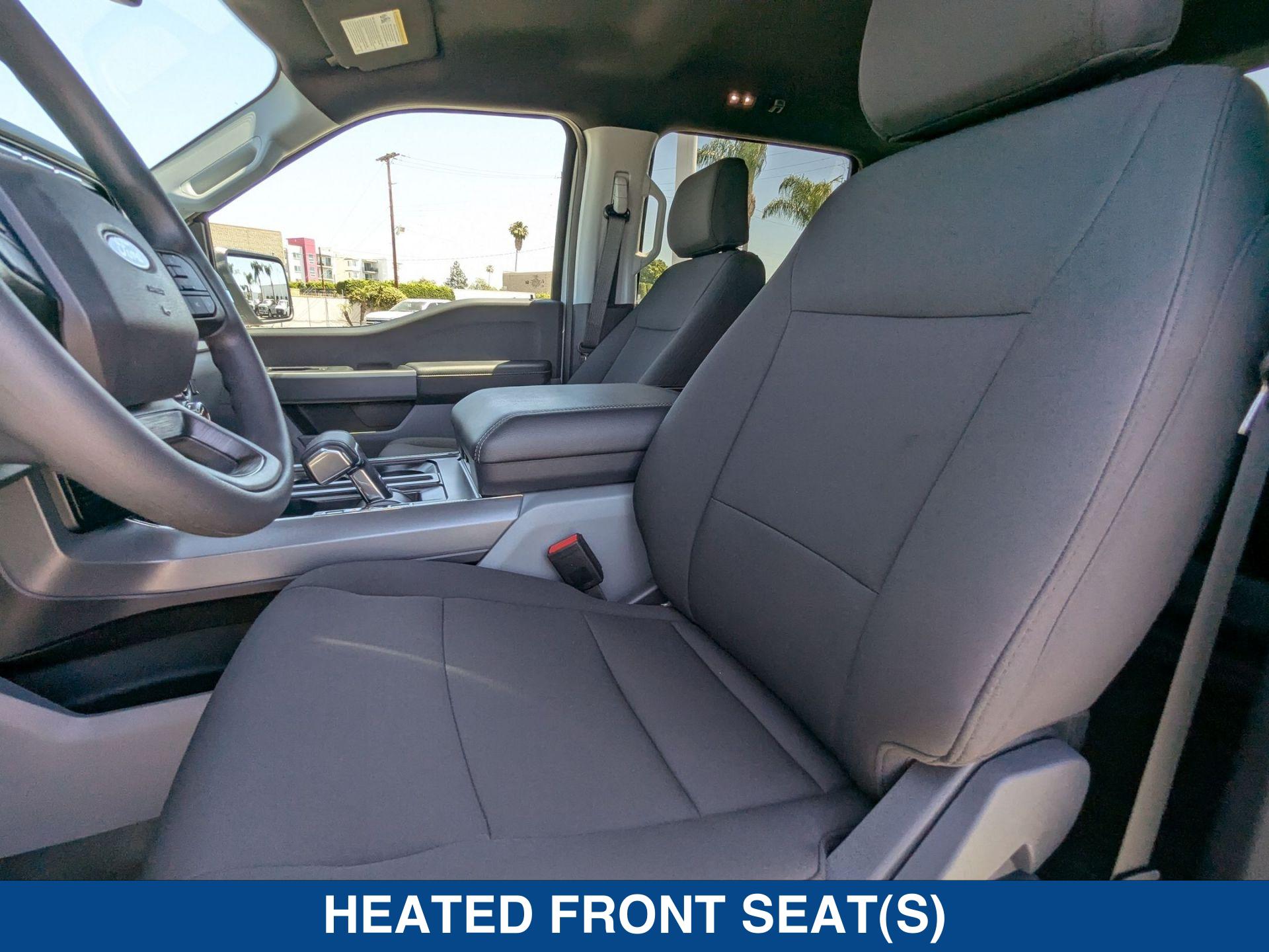 2024 Ford F-150 Lightning photo 16