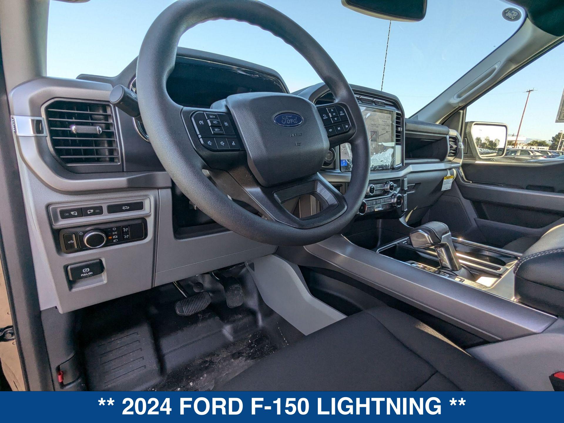 2024 Ford F-150 Lightning photo 15