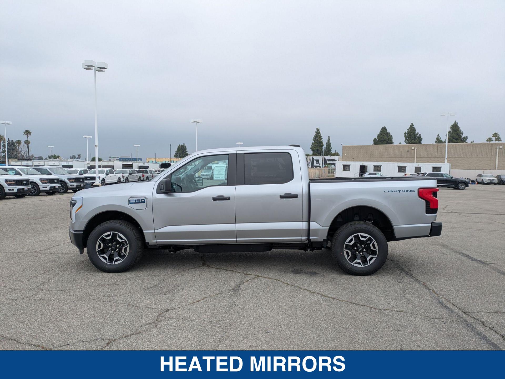 2024 Ford F-150 Lightning photo 5