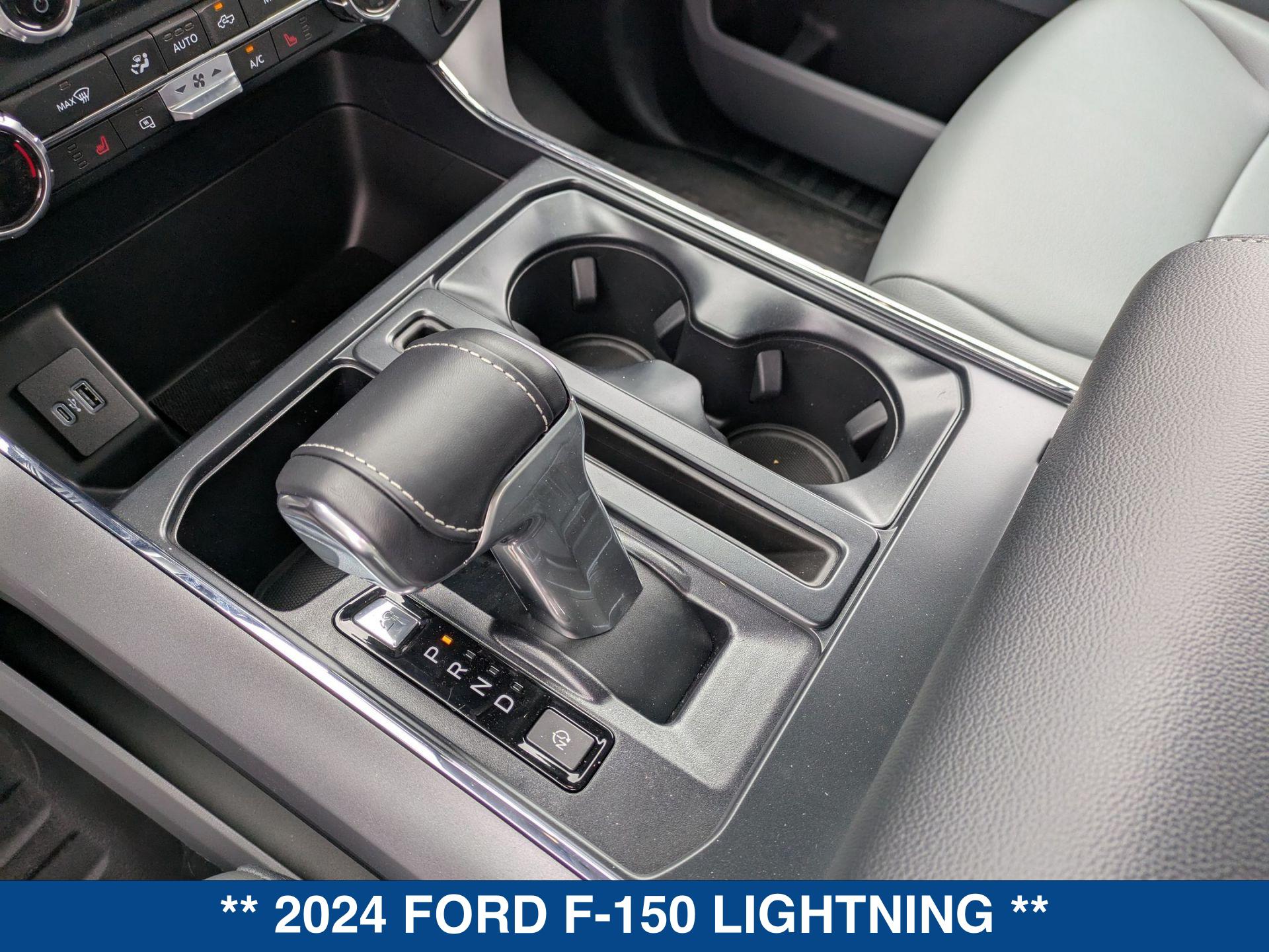 2024 Ford F-150 Lightning photo 16
