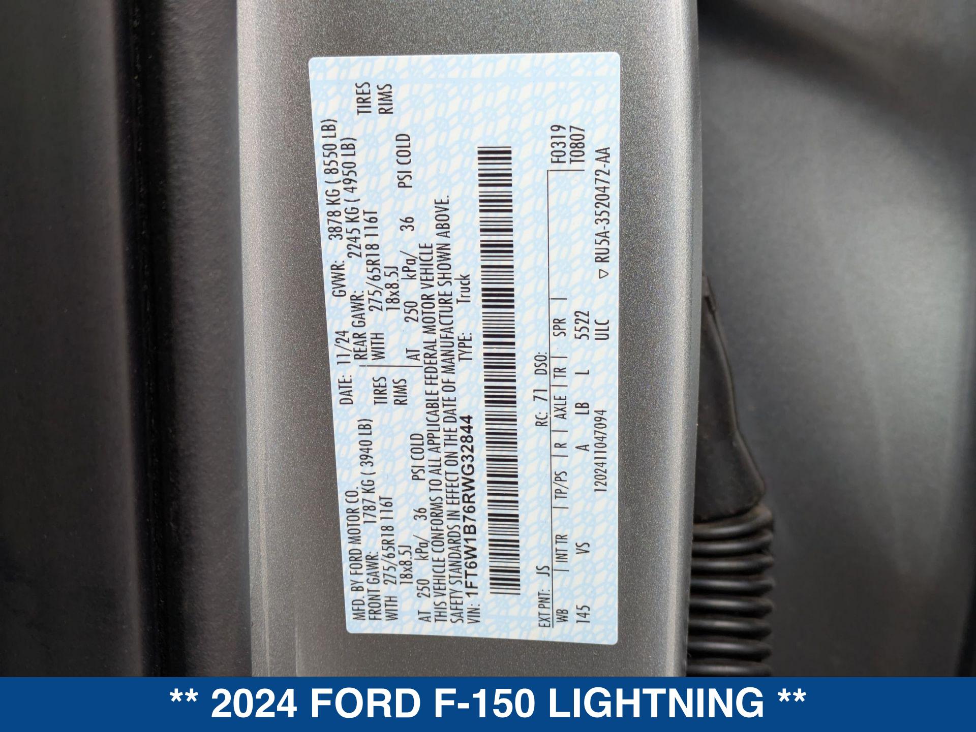 2024 Ford F-150 Lightning photo 24