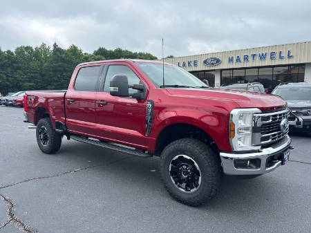 2025 Ford Super Duty F-250 SRW XLT