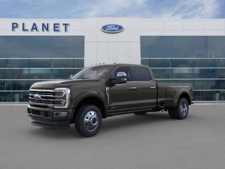 2025 Ford Super Duty F-450 DRW Platinum 4WD Crew Cab 8' Box