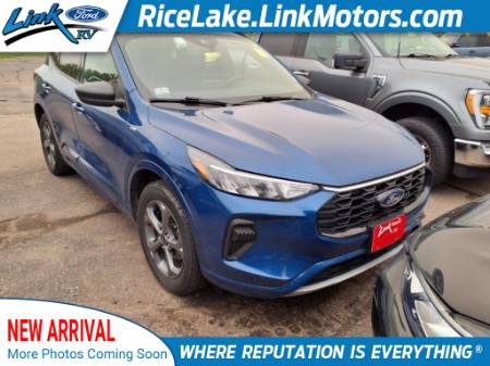 2023 Ford Escape ST-Line AWD