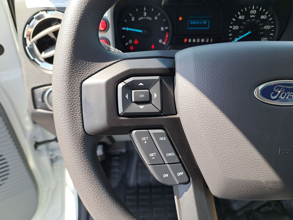 2026 Ford F-650 photo 18