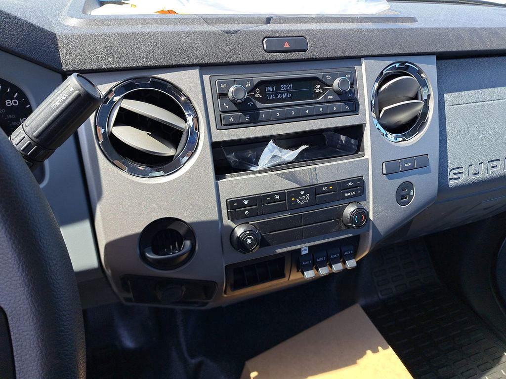 2026 Ford F-650 photo 21