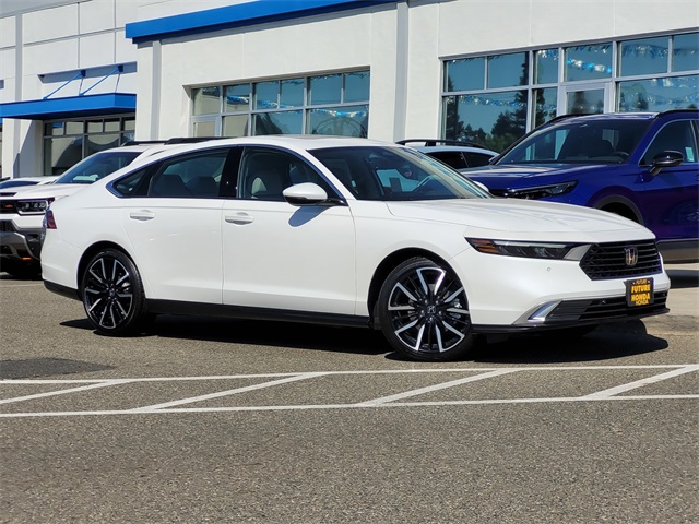New 2025 Honda Accord Hybrid Touring