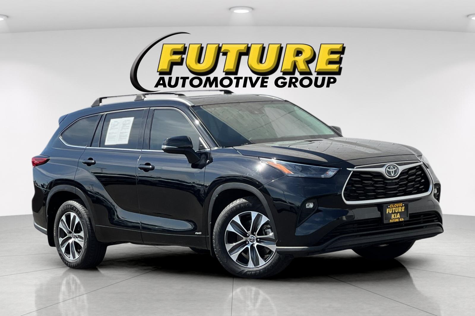 2022 Toyota Highlander Hybrid AWD