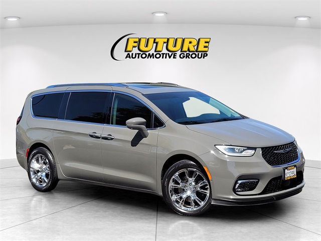 2021 Chrysler Pacifica Touring L