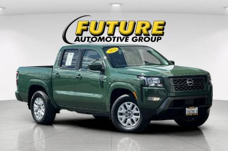 2022 Nissan Frontier SV
