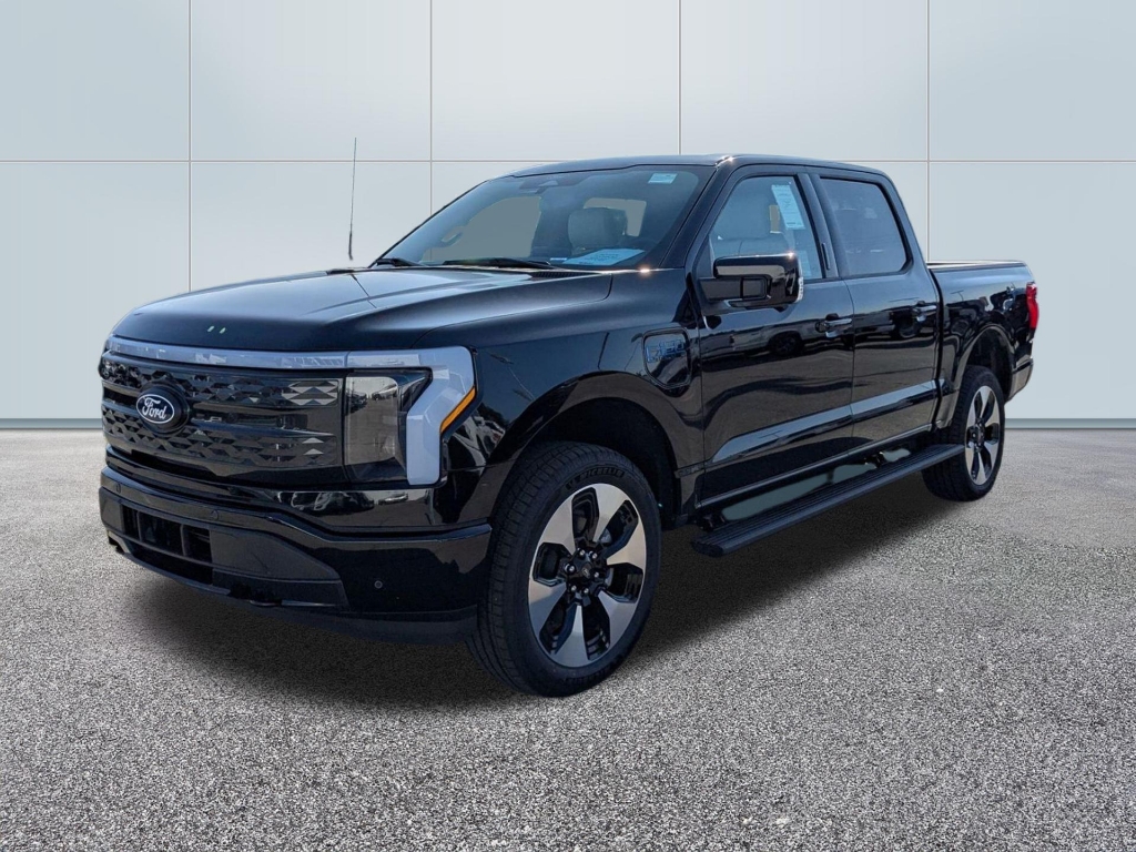 2025 Ford F-150 Lghtning Platinum