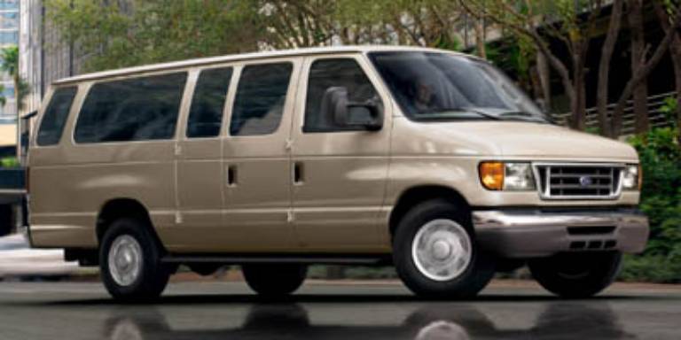 2006 Ford Econoline Wagon XL