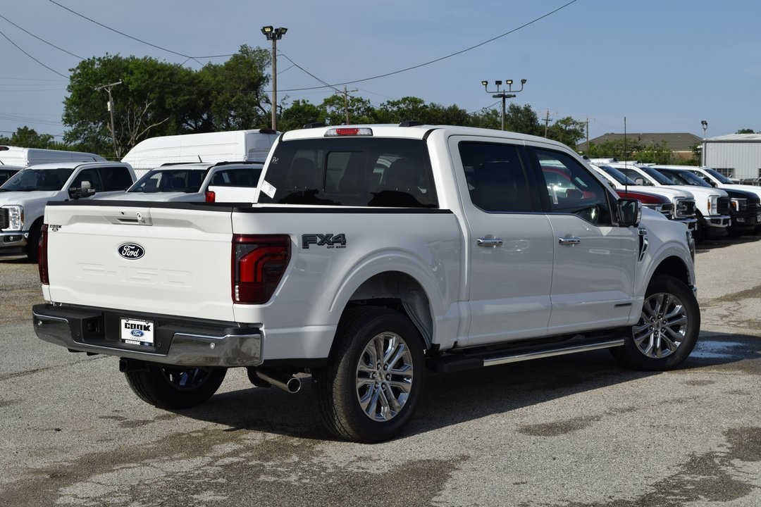2025 Ford F-150 Lariat photo 3