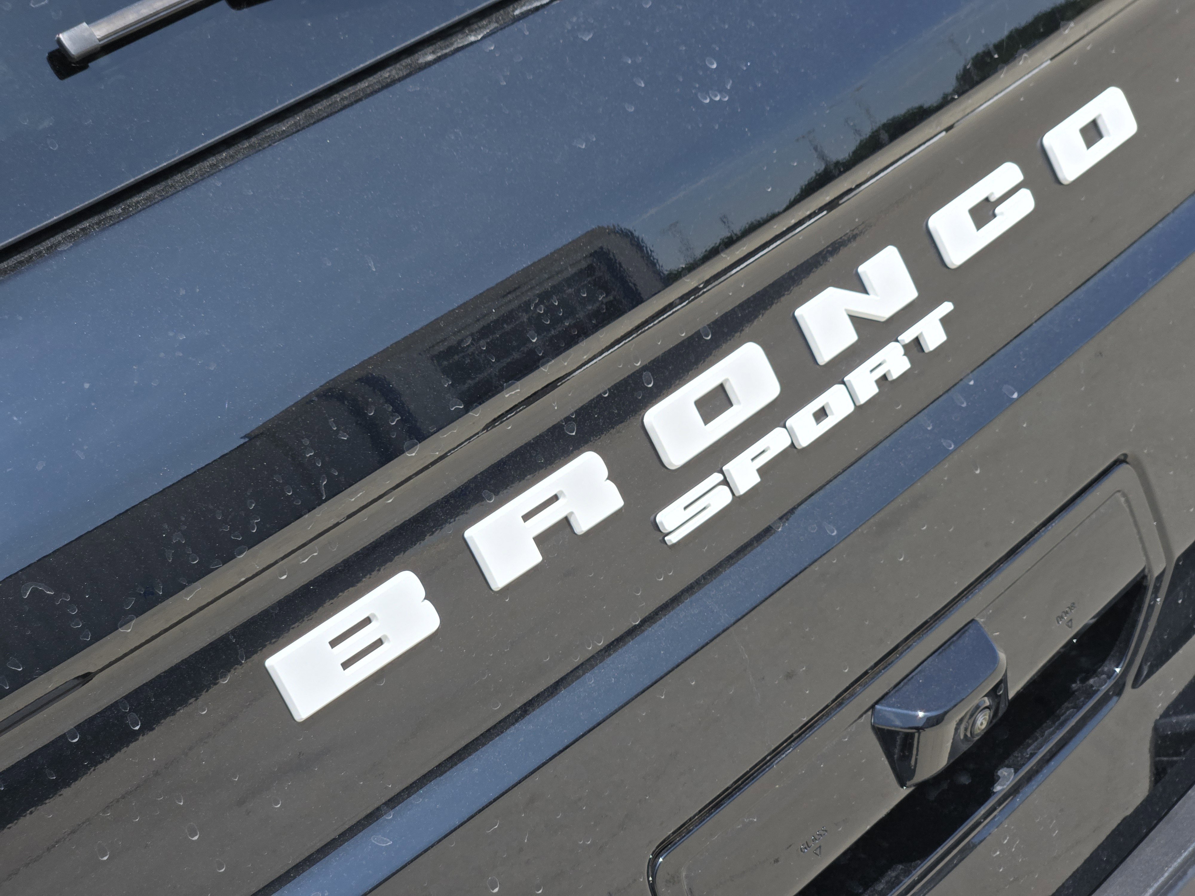 2025 Ford Bronco Sport Outer Banks photo 6
