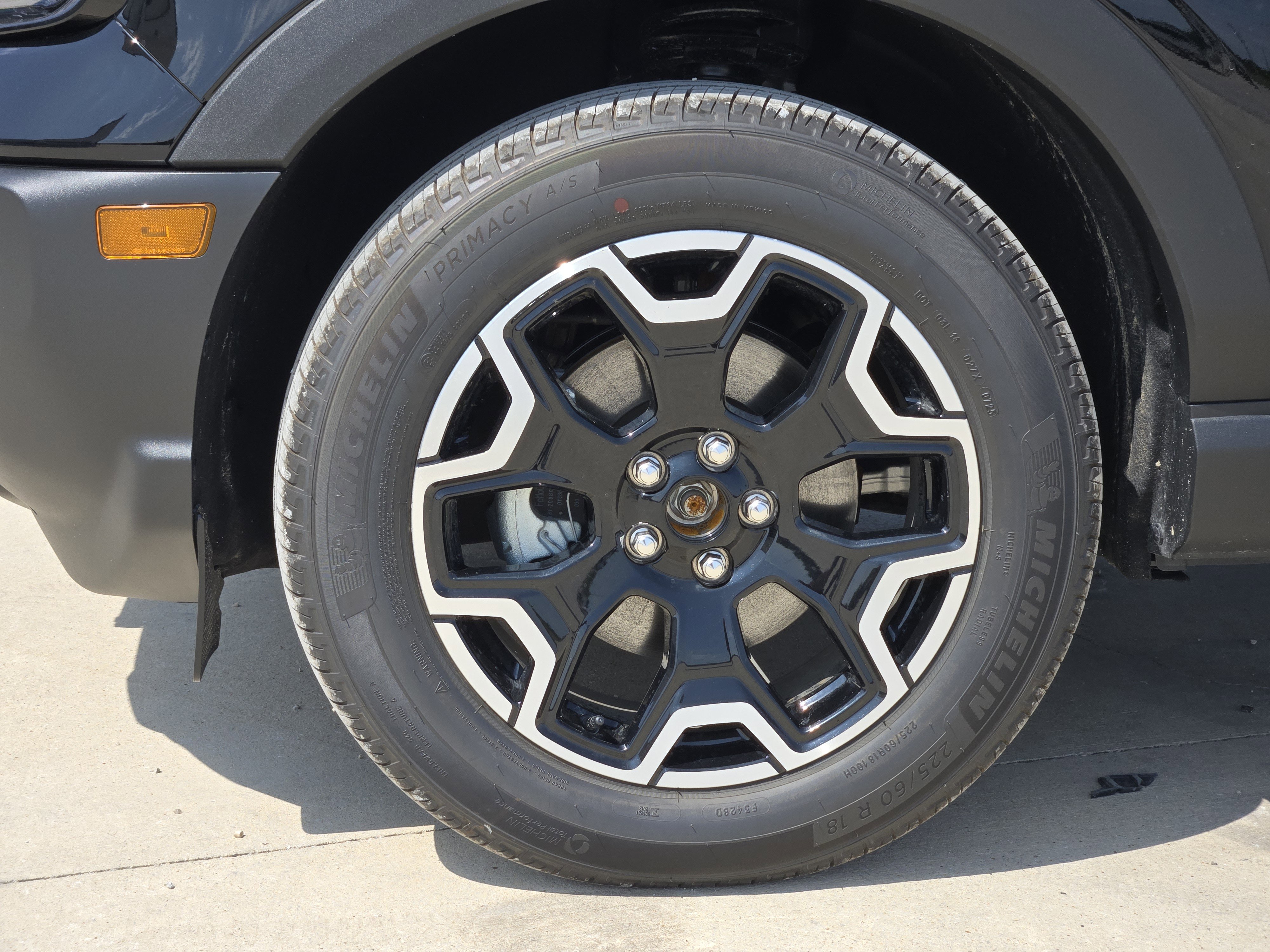 2025 Ford Bronco Sport Outer Banks photo 7