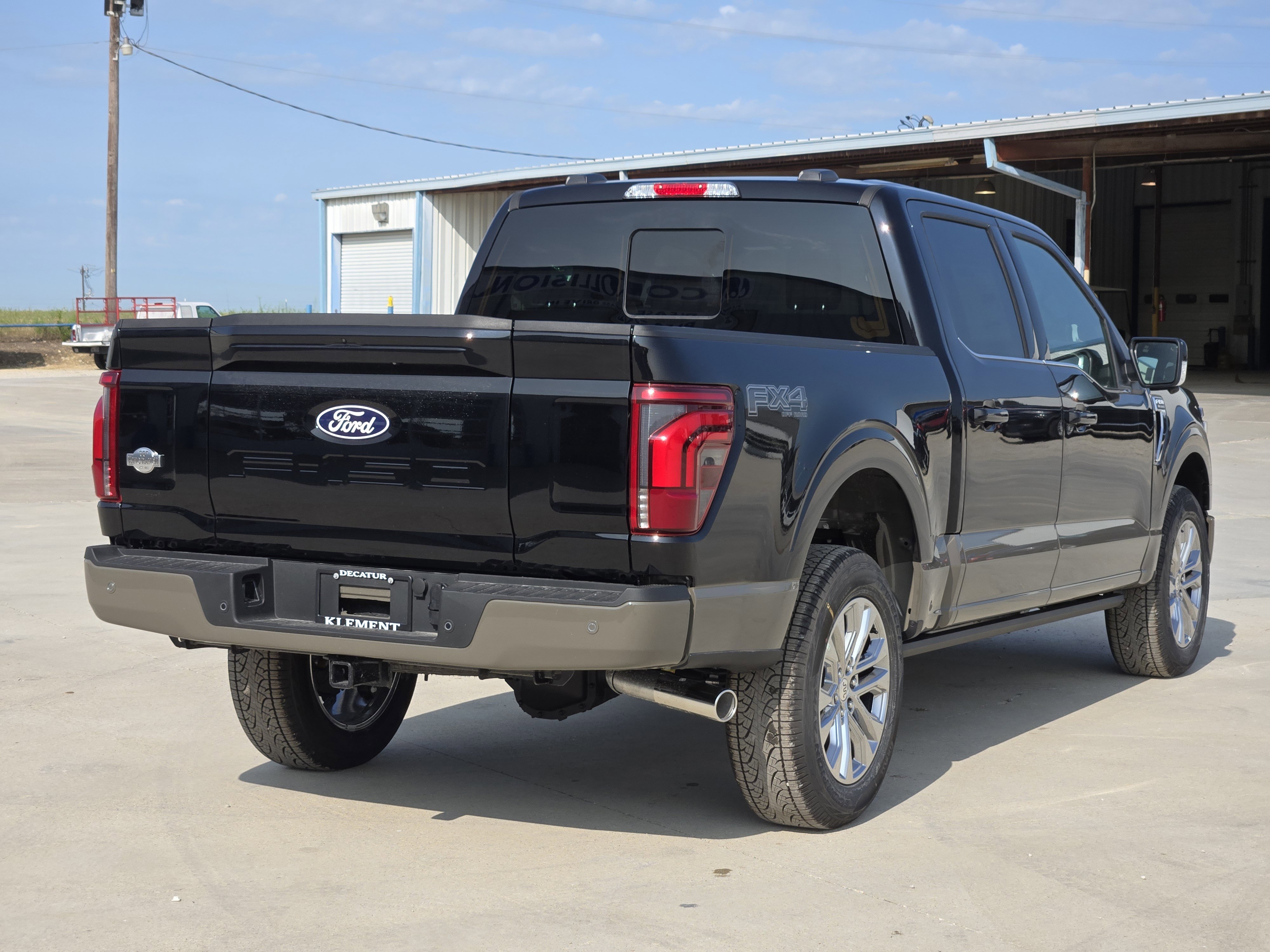 2025 Ford F-150 King Ranch photo 3