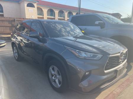 2020 Toyota Highlander LE