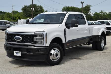 2025 Ford F-350SD King Ranch