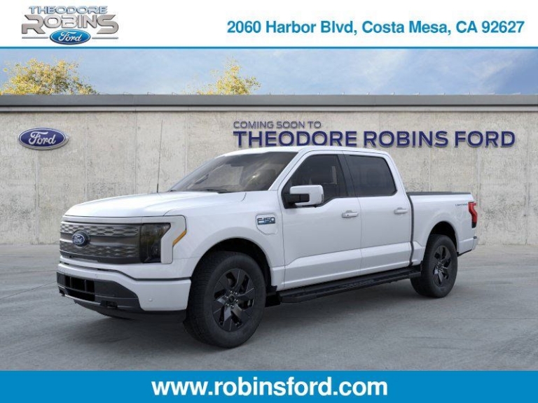 2025 Ford F-150 Lightning LARIAT