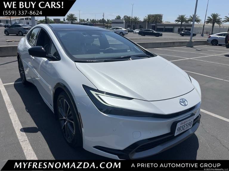 2024 Toyota Prius LE