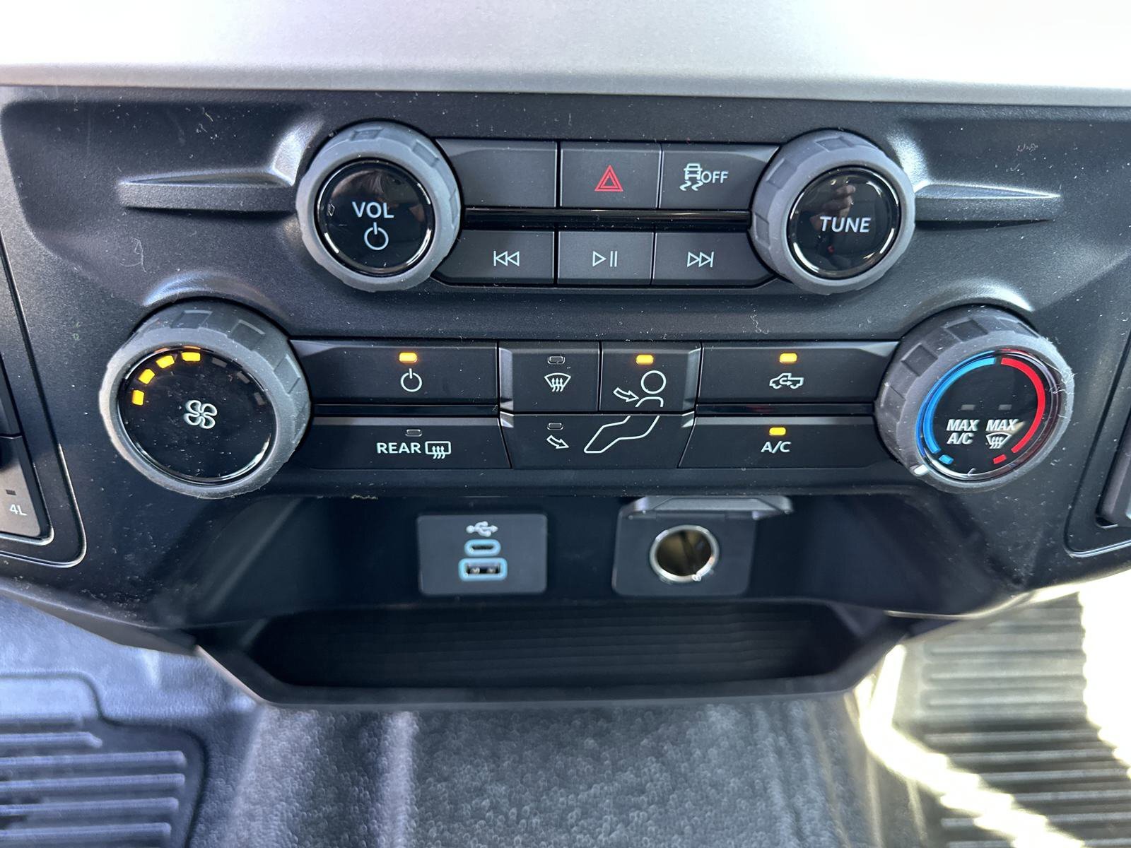 2025 Ford F-550 XL photo 11
