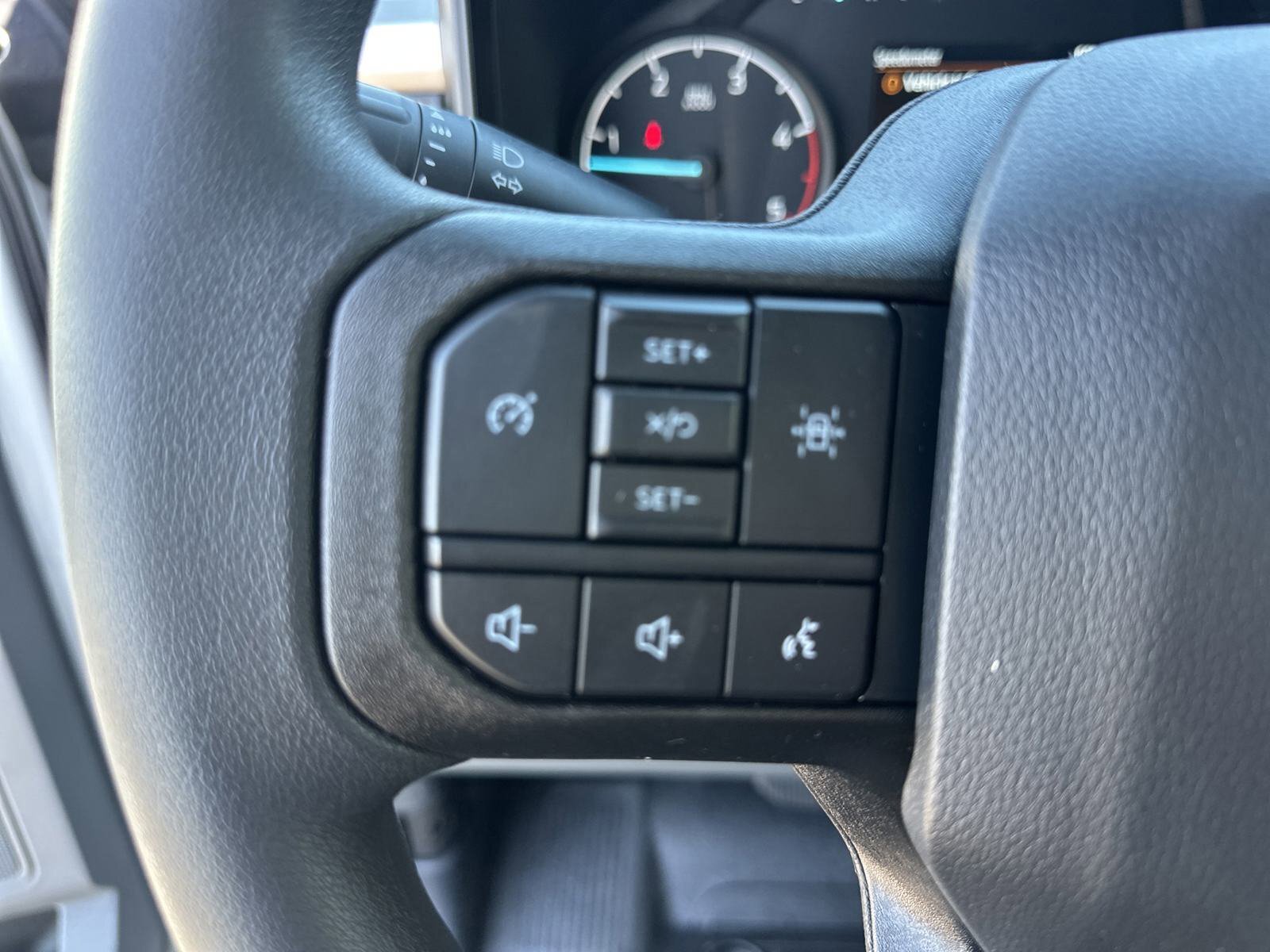 2025 Ford F-550 XL photo 17