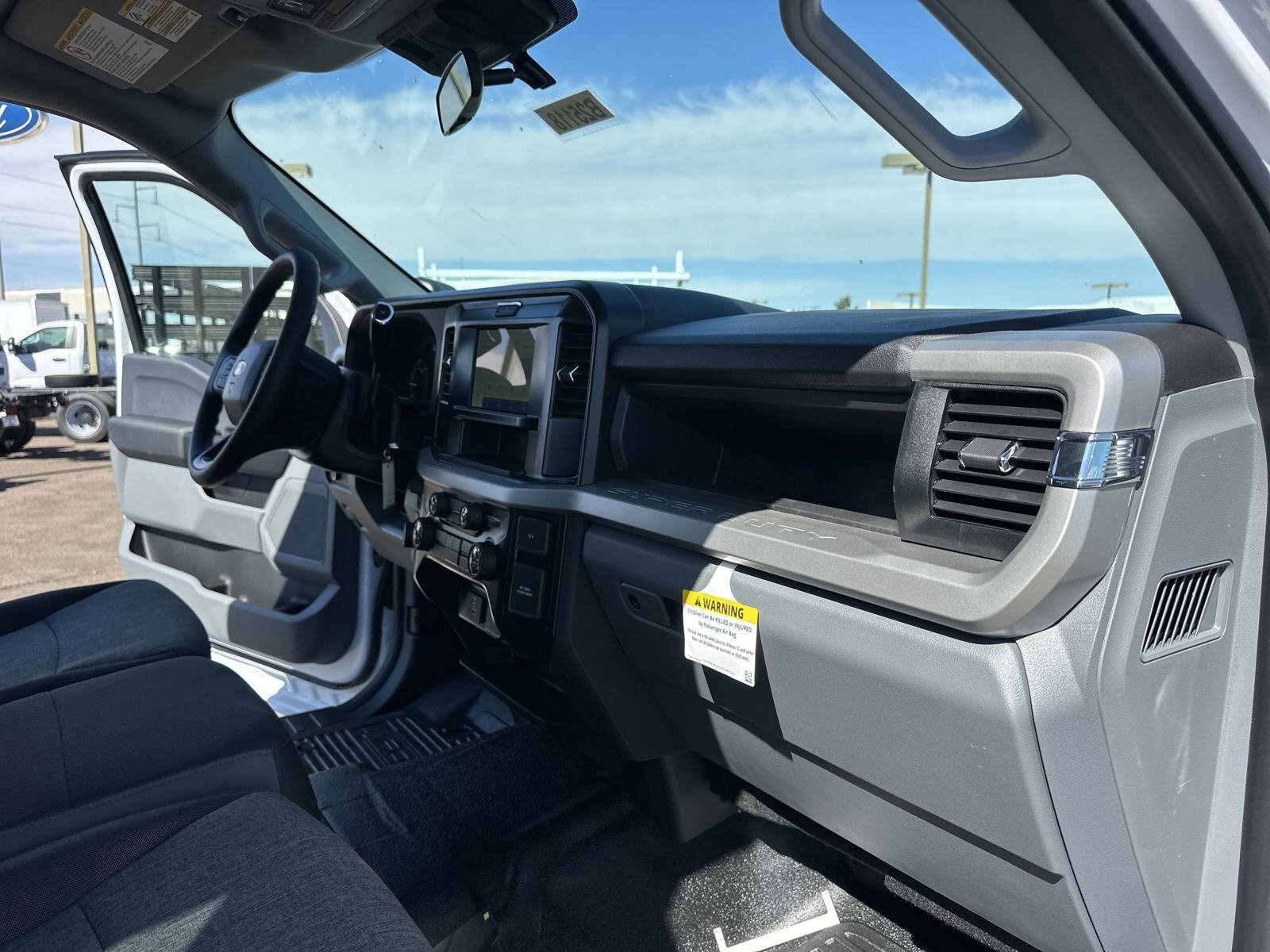 2025 Ford F-550 XL photo 26