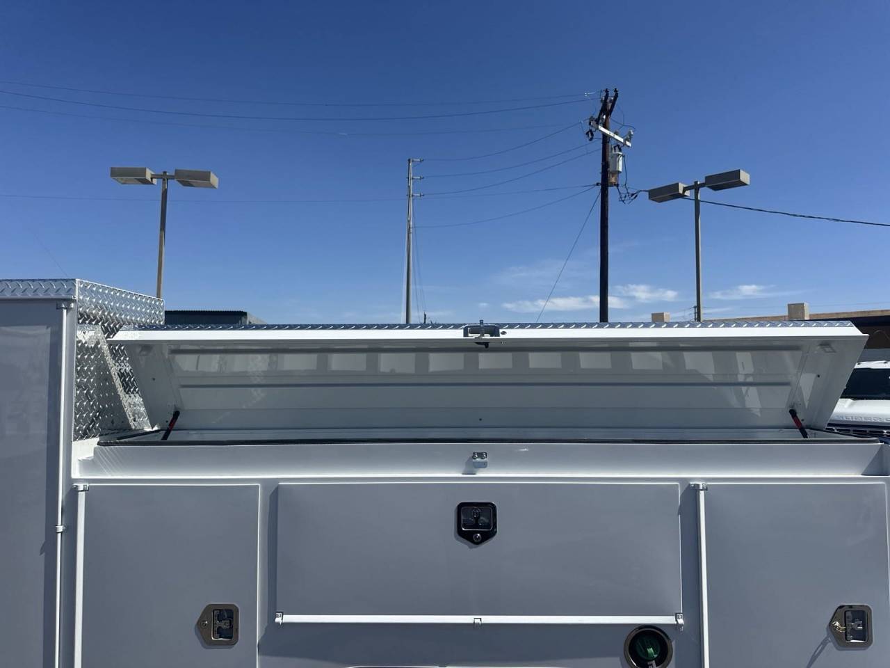 2025 Ford F-550 Super Duty Chassis Cab XL - Photo 19