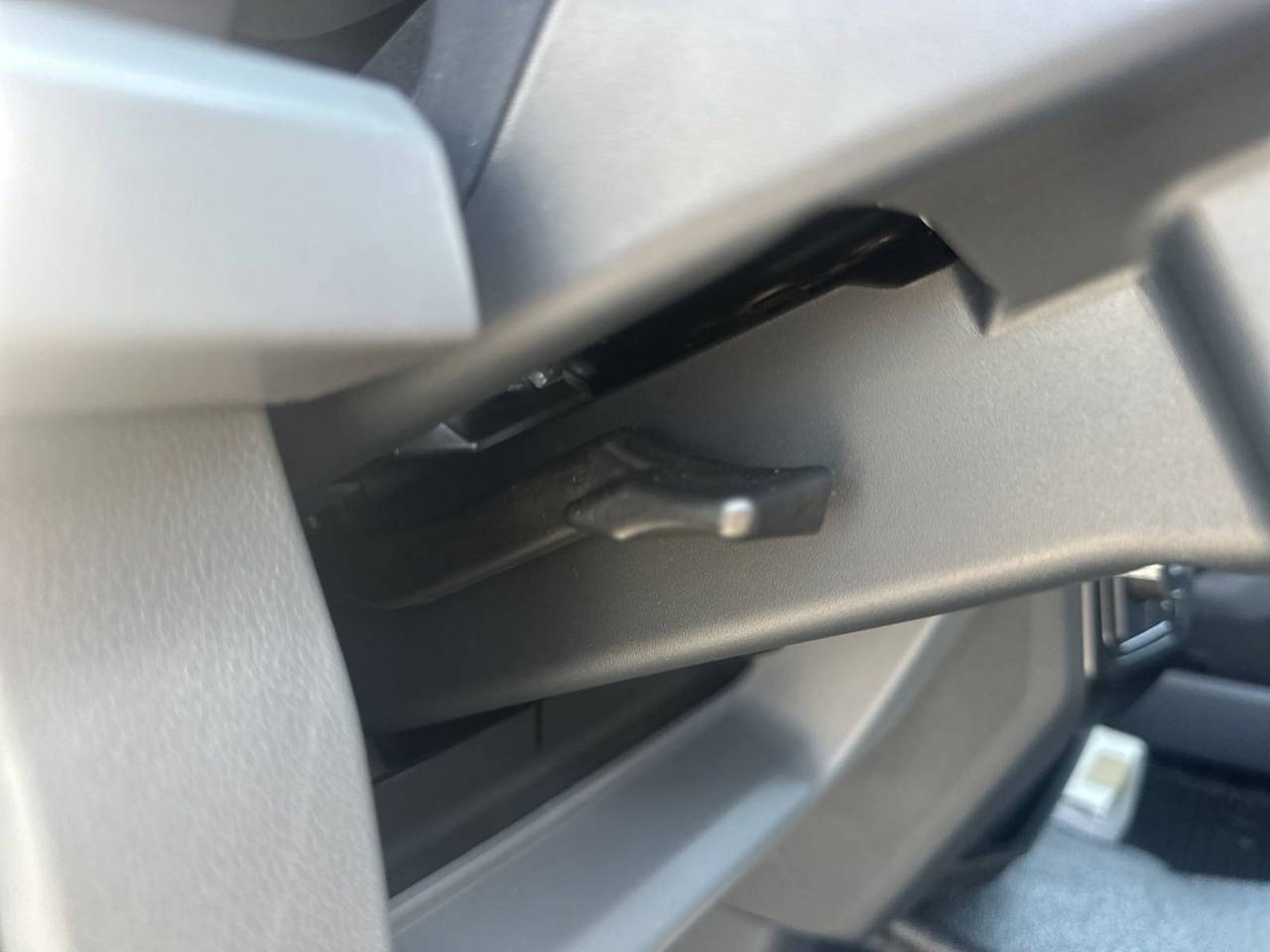 2025 Ford F-550 Super Duty Chassis Cab XL - Photo 25