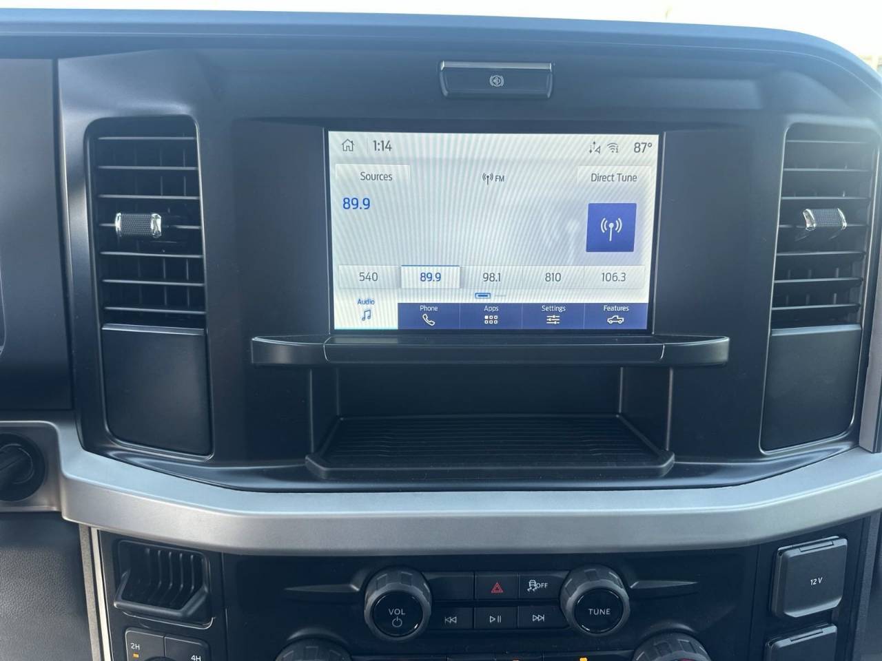 2025 Ford F-550 Super Duty Chassis Cab XL - Photo 26