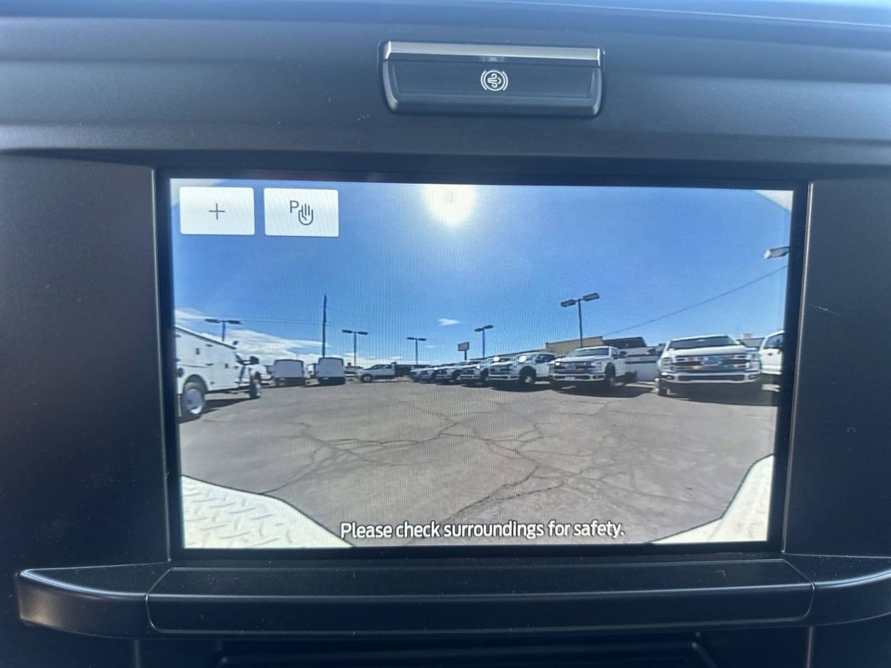 2025 Ford F-550 Super Duty Chassis Cab XL - Photo 28