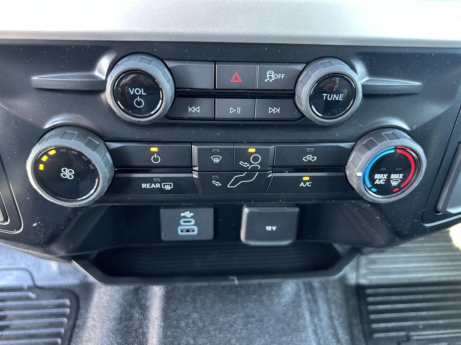 2025 Ford F-550 XL photo 12