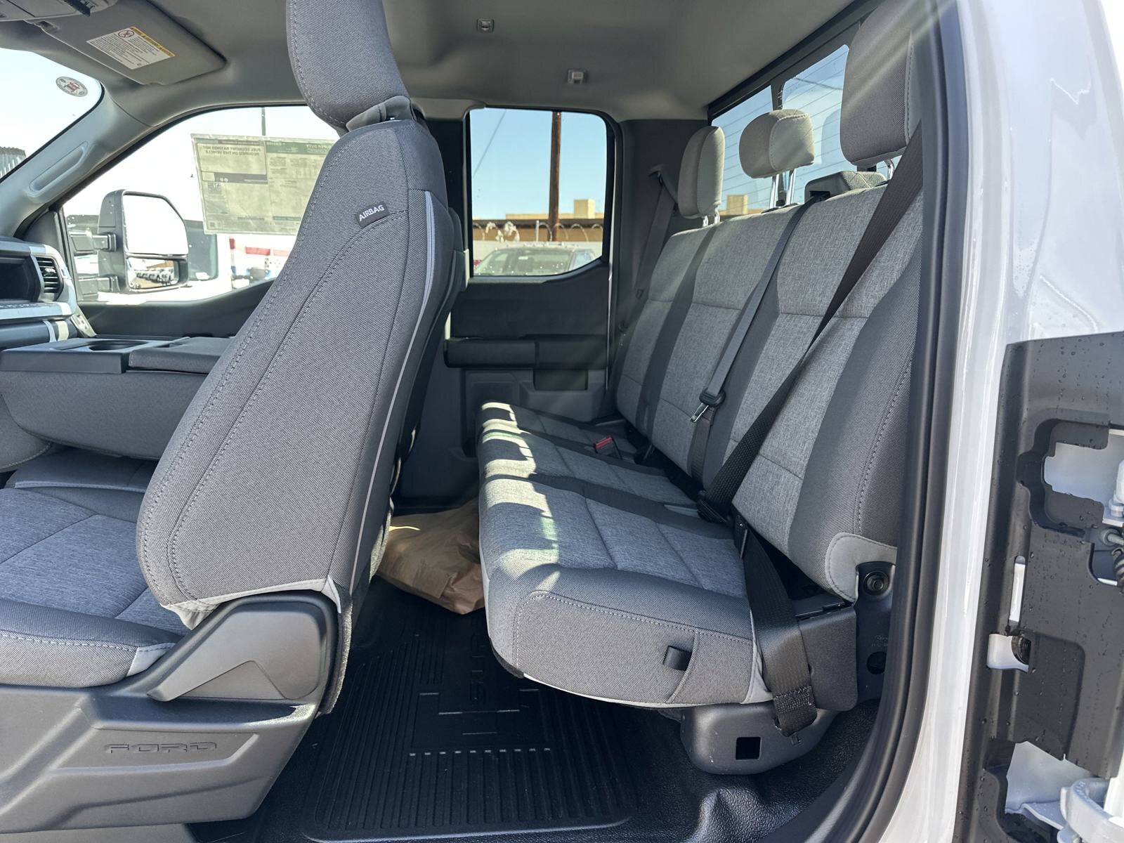 2025 Ford F-550 XL photo 24