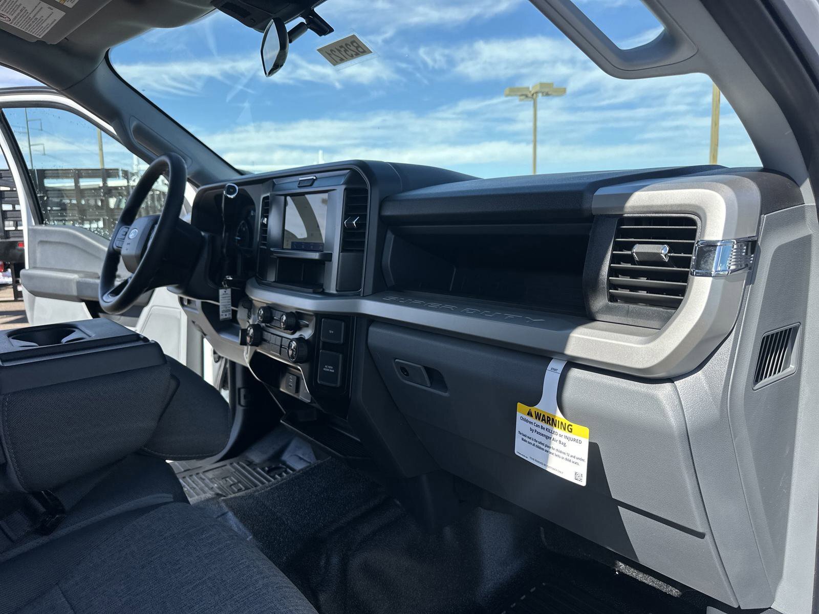 2025 Ford F-550 XL photo 28
