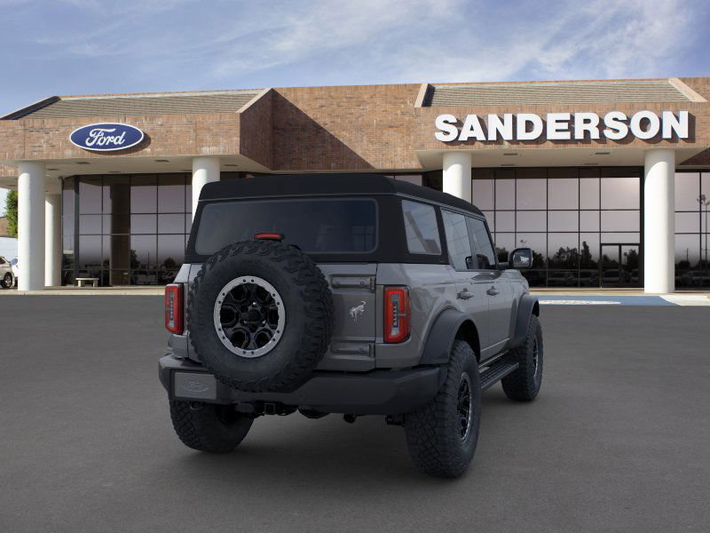 2024 Ford Bronco Outer Banks photo 8