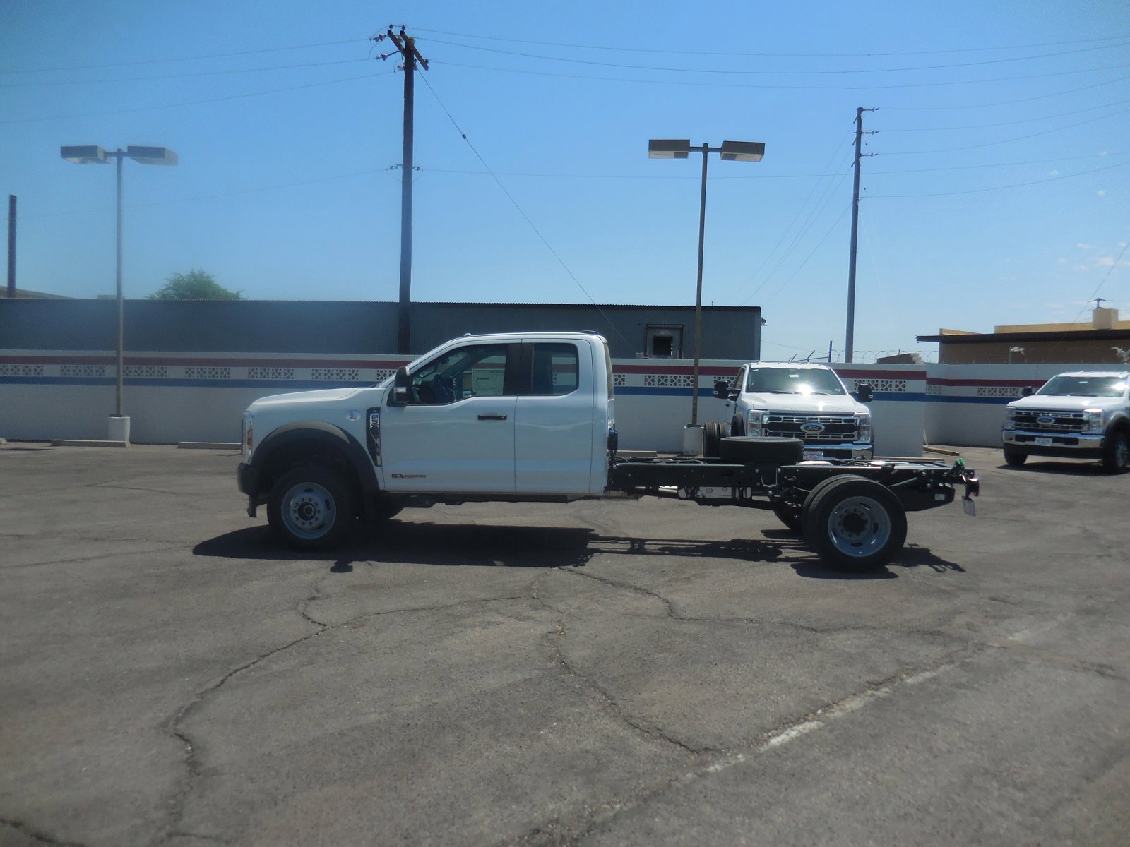 2024 Ford F-550 XL photo 3